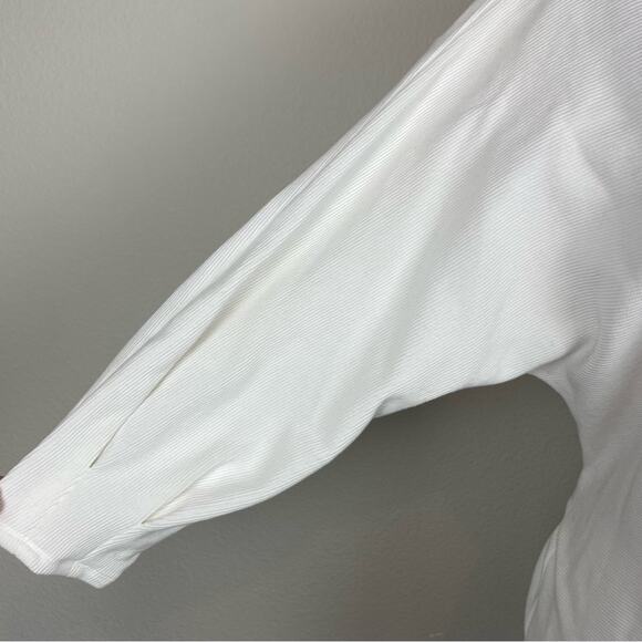 By Anthropologie Off White Tie Waist Knit V Neck Top Large - Picture 3 of 7